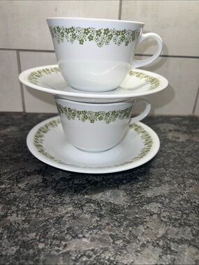 Vintage Corelle CRAZY DAISY or SPRING BLOSSOM cup and saucer set. Green & white